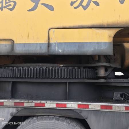 徐工QAY650全路面汽车起重机