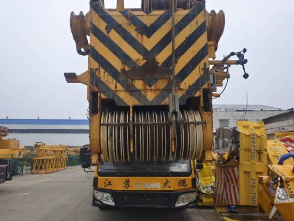 徐工QAY650全路面汽车起重机