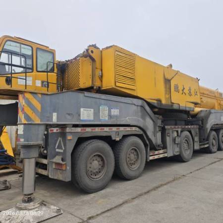 徐工QAY650全路面汽车起重机