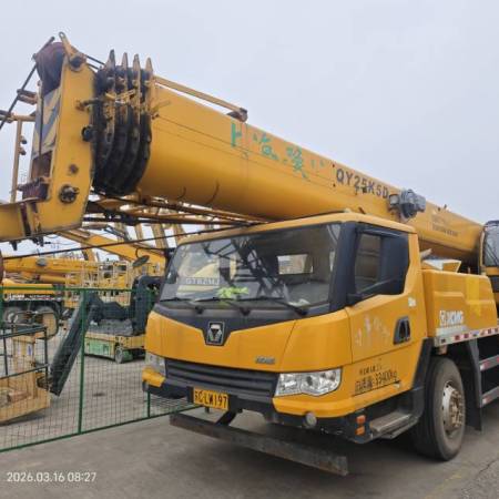 徐工QY25K5D_1汽车起重机