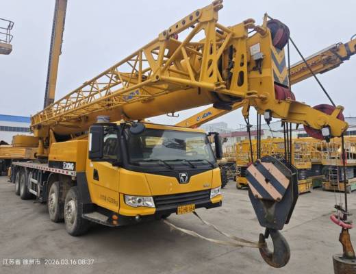 徐工QY50K汽车起重机