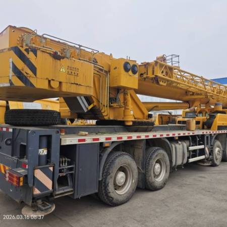 徐工QY50K汽车起重机