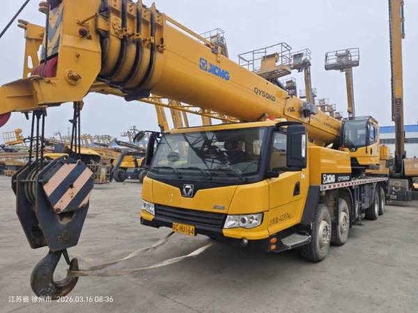 徐工QY50K汽车起重机