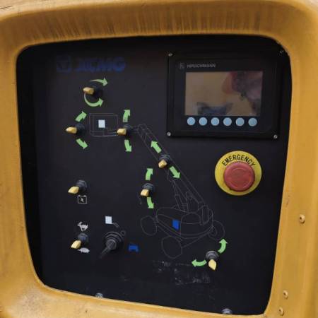 徐工GTBZ22S-AC直臂式高空作业平台