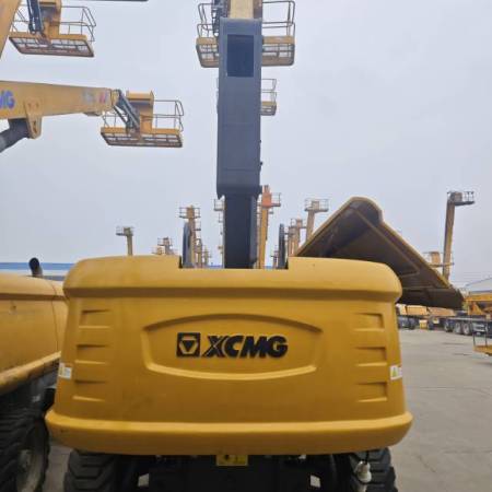 徐工GTBZ22S-AC直臂式高空作业平台