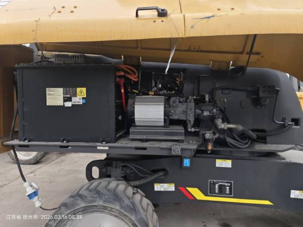 徐工GTBZ22S-AC直臂式高空作業(yè)平臺(tái)