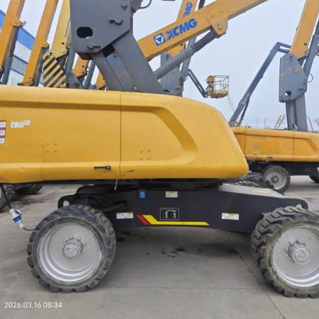 徐工GTBZ22S-AC直臂式高空作业平台