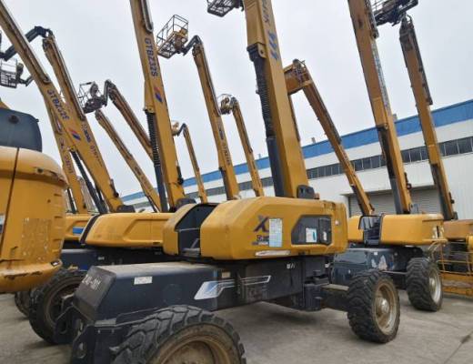 徐工XGS40K直臂式高空作业平台