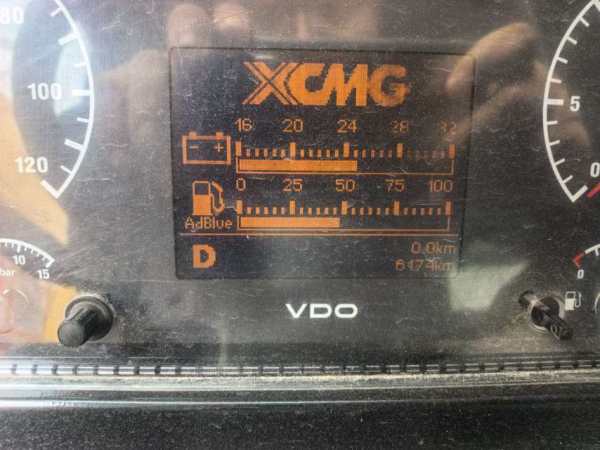 徐工XCT100L7汽车起重机