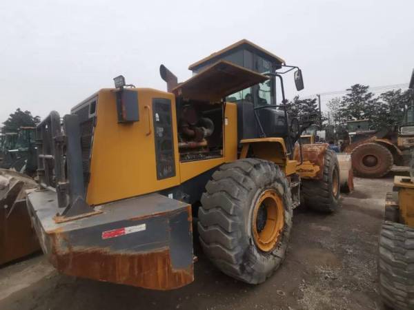 徐工LW500HV輪式裝載機(jī)