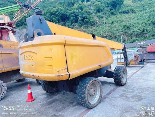 徐工GTBZ22S直臂式高空作业平台