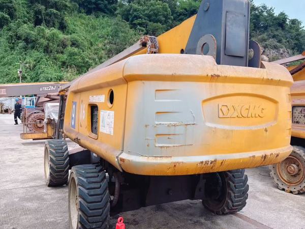 徐工GTBZ22S直臂式高空作业平台