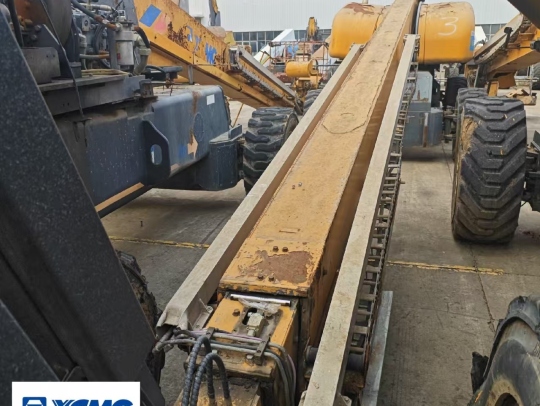 徐工GTBZ30S直臂式高空作業平臺