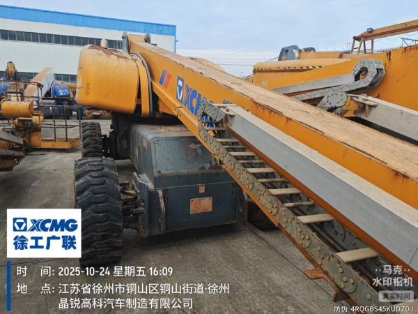 徐工GTBZ30S直臂式高空作業平臺