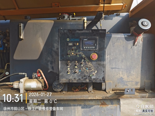 徐工GTBZ30S直臂式高空作業平臺