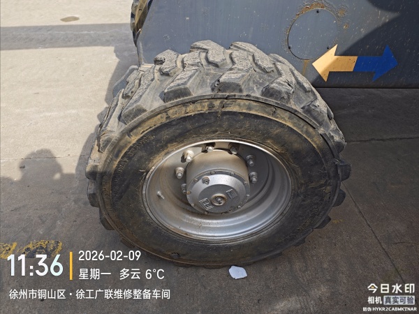 徐工GTBZ32S直臂式高空作業車