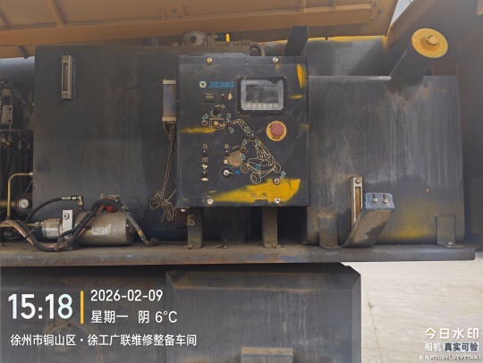 徐工GTBZ32S直臂式高空作業車