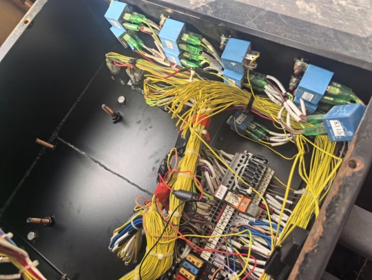 徐工GTBZ38S直臂式高空作業車