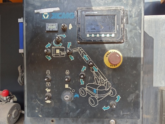 徐工GTBZ42S直臂式高空作業車