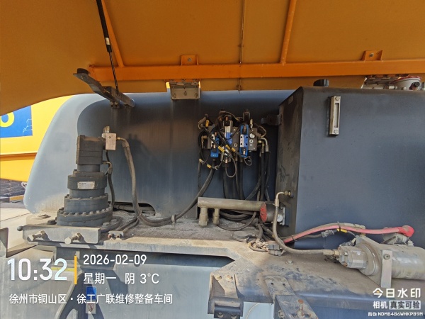 徐工GTBZ42S直臂式高空作業車