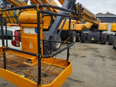 徐工GTBZ42S直臂式高空作业车