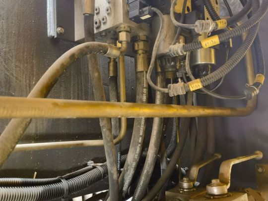 徐工GTBZ42S直臂式高空作業車