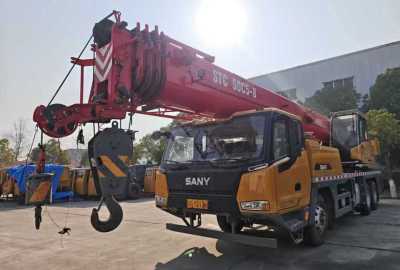 三一重工QY25C汽车起重机