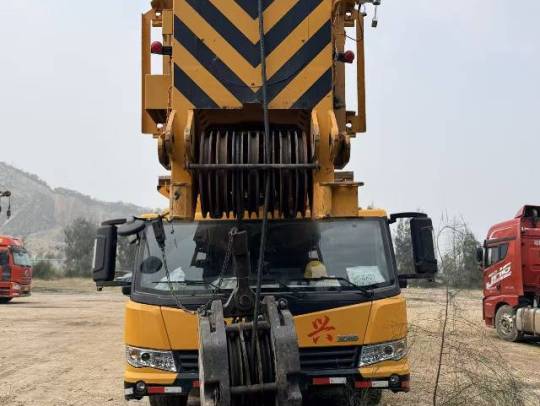 徐工XCA500L8全地面起重机