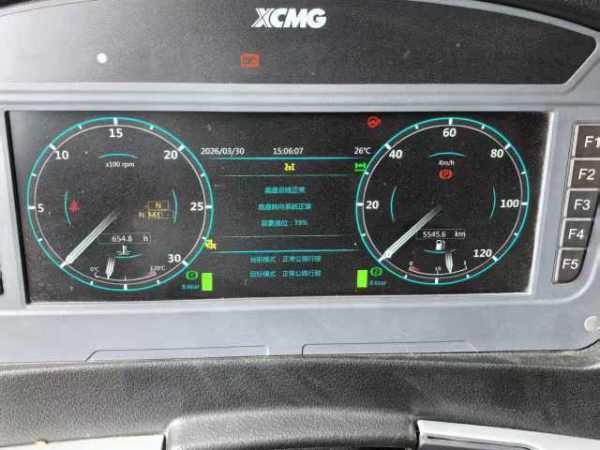 徐工XCA500L8全地面起重机