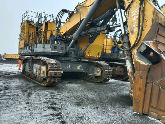 徐工XE2000E正鏟礦用挖掘機(jī)