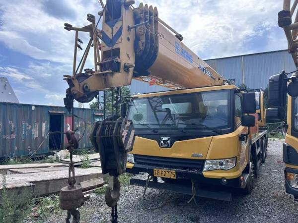 徐工QY25K5F-1汽车起重机